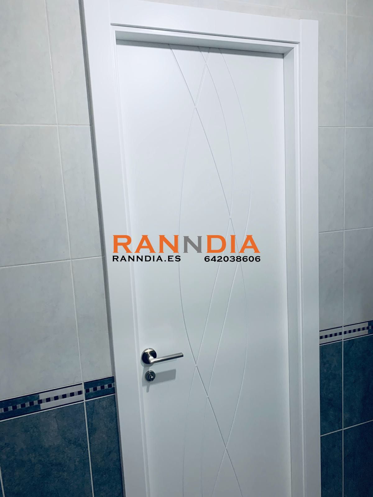 Puertas de madera instaladas en Benalmadena