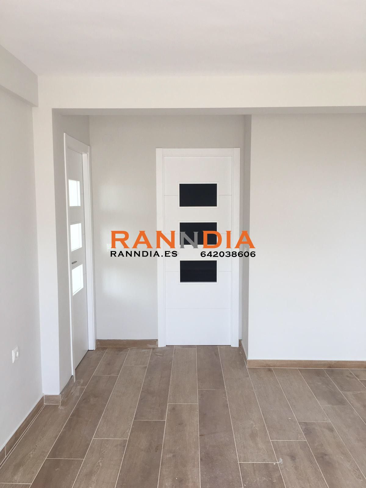 Instalación de todas las puertas del apartamento