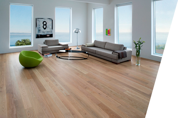 Instalador de parquet moderno en Torrox